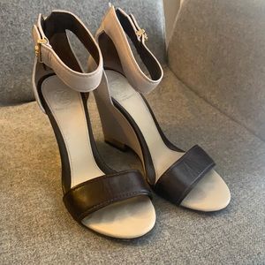 Tory Burch Wedge Sandals size 8
